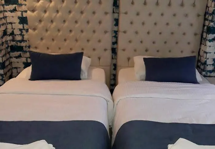 Double Marina 酒店 3*