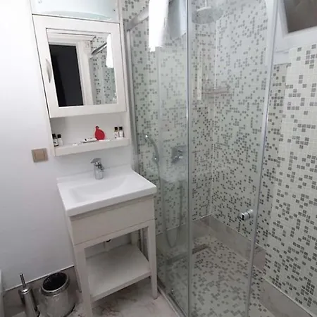 호텔 Double Marina