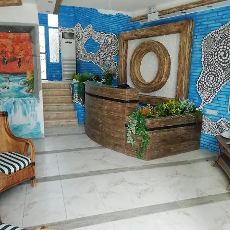 호텔 Double Marina 3*