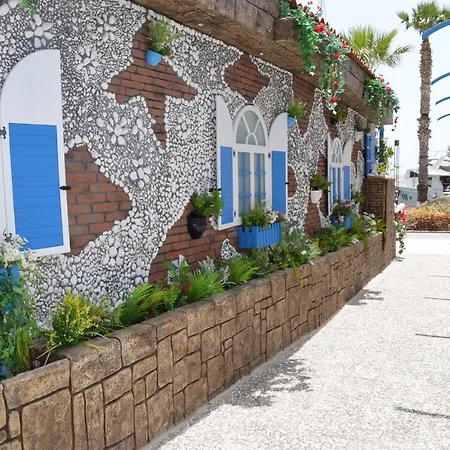 Hotel Double Marina 3*